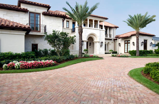 Best Decorative Driveway Pavers  in Enumclaw, WA