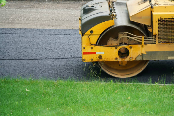 Best Driveway Paving Contractor  in Enumclaw, WA